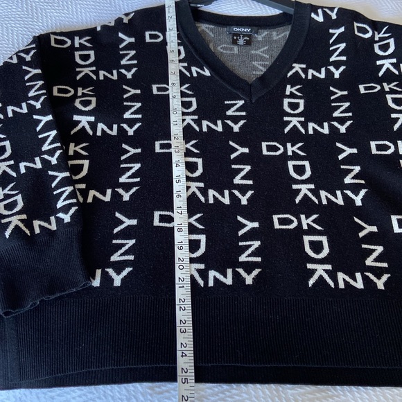 DKNY Logo Sweater - Picture 9 of 9